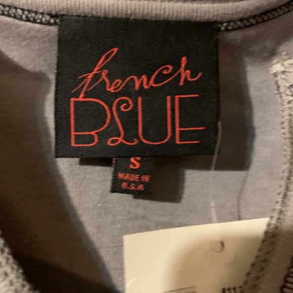 French Blue Brand Top - Picture 3 of 4